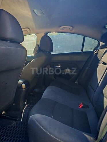 Chevrolet Cruze 2014, 329,000 km - 1.4 l - Tovuz