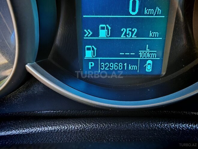Chevrolet Cruze 2014, 329,000 km - 1.4 l - Tovuz