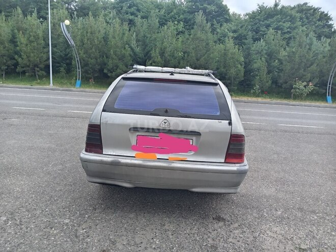 Mercedes C 220 d 1999, 56,253 km - 2.2 l - Qusar