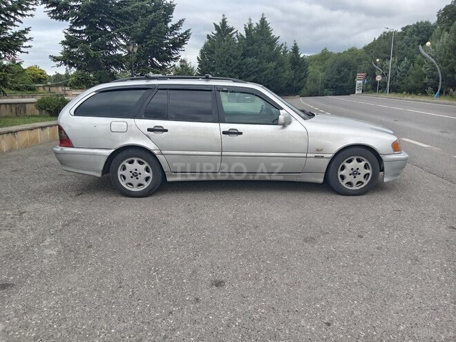 Mercedes C 220 d 1999, 56,253 km - 2.2 l - Qusar