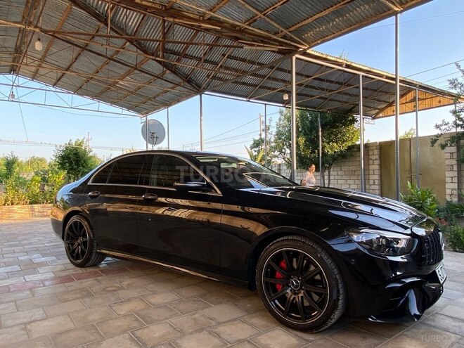 Mercedes E 300 4MATIC 2017, 80,000 km - 2.0 l - Salyan