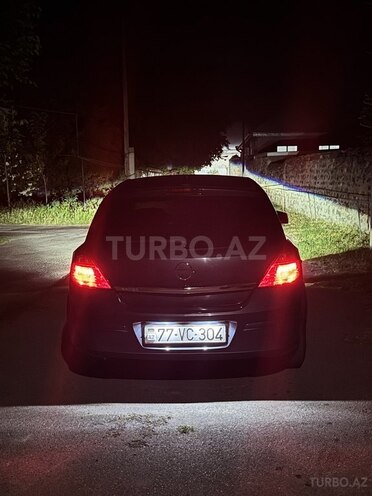 Opel Astra 2009, 223,000 km - 1.4 l - Ağdaş