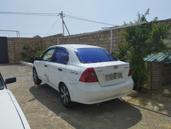 Chevrolet Aveo 2011, 328,000 km - 1.4 l - Şirvan