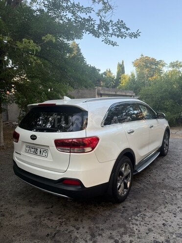Kia Sorento-5