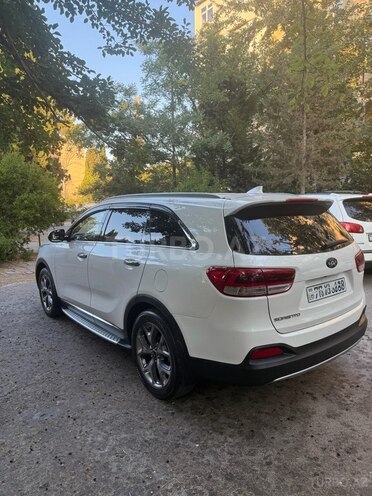 Kia Sorento-6
