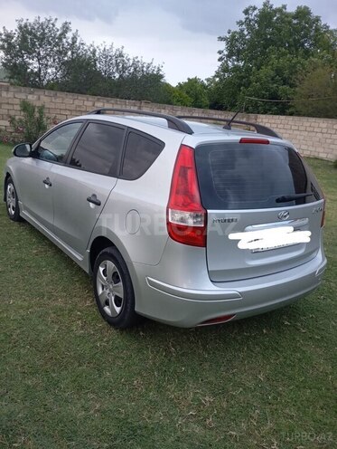 Hyundai i30 2011, 277,000 km - 1.4 л - Zərdab