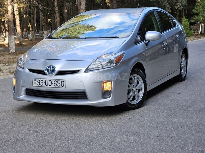 Toyota Prius-1
