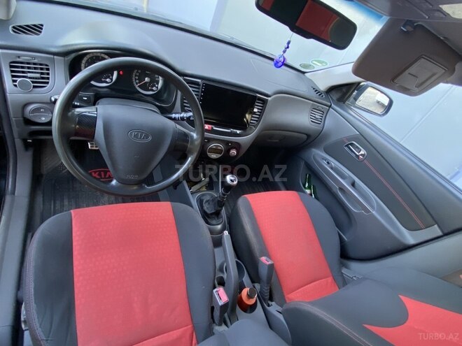 Kia Rio 2006, 243,753 km - 1.4 l - Cəlilabad