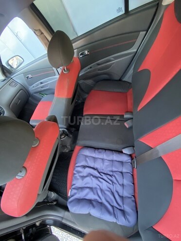 Kia Rio 2006, 243,753 km - 1.4 l - Cəlilabad
