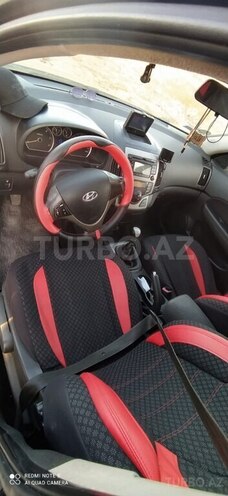Hyundai i30 2009, 400,000 km - 1.6 l - Bakı