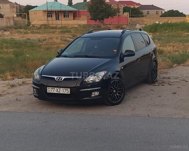 Hyundai i30 2009, 400,000 km - 1.6 l - Bakı