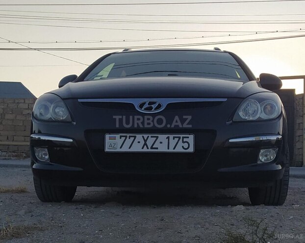 Hyundai i30 2009, 400,000 km - 1.6 l - Bakı