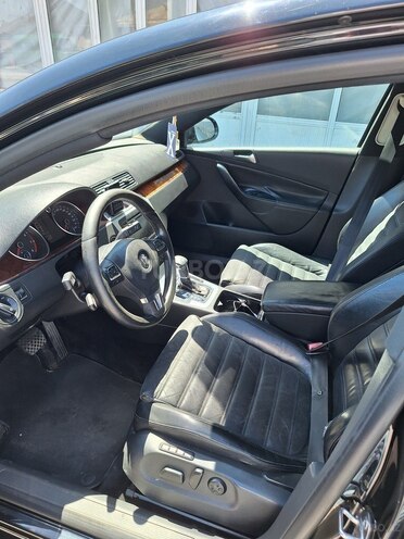 Volkswagen Passat 2010, 181,994 km - 3.6 l - Şəki