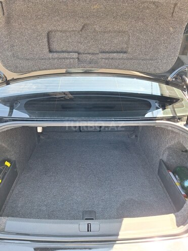 Volkswagen Passat 2010, 181,994 km - 3.6 l - Şəki