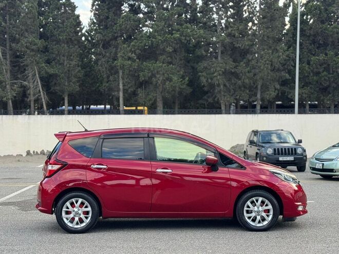 Nissan Note-5