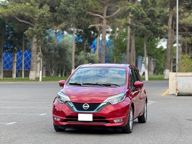 Nissan Note-4