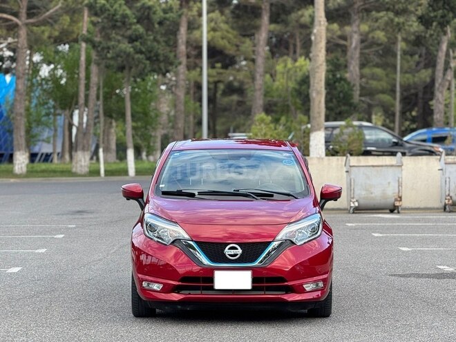 Nissan Note-1