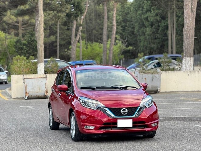 Nissan Note-9