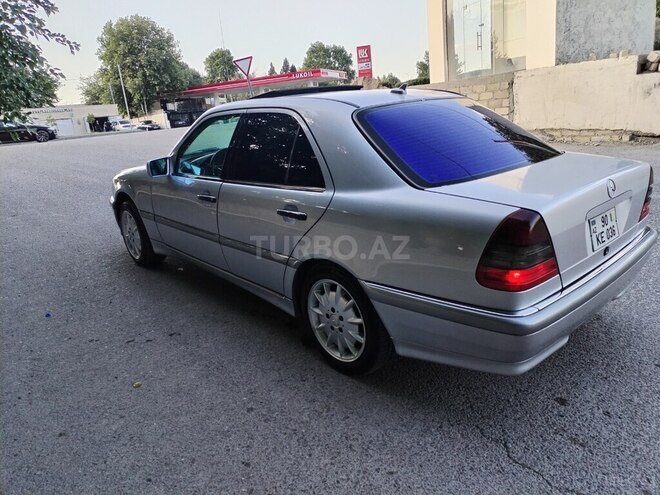 Mercedes C 230 2000, 223,000 km - 2.3 l - Bərdə
