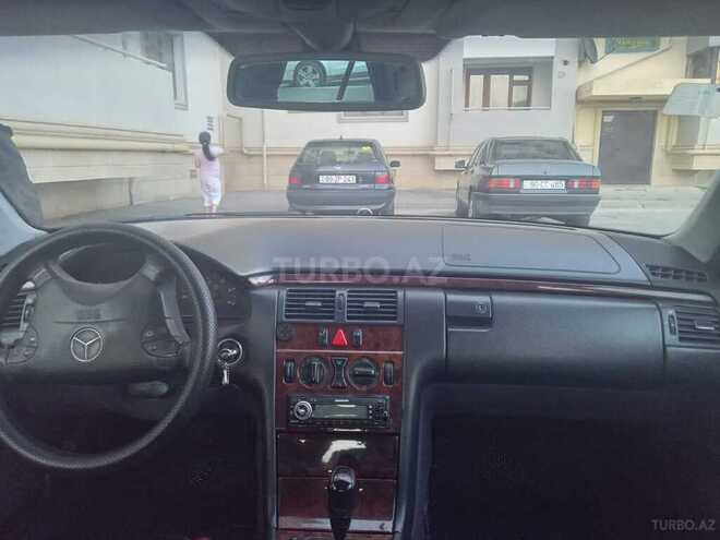 Mercedes E 220 d 2016, 560,000 km - 2.0 l - Bakı
