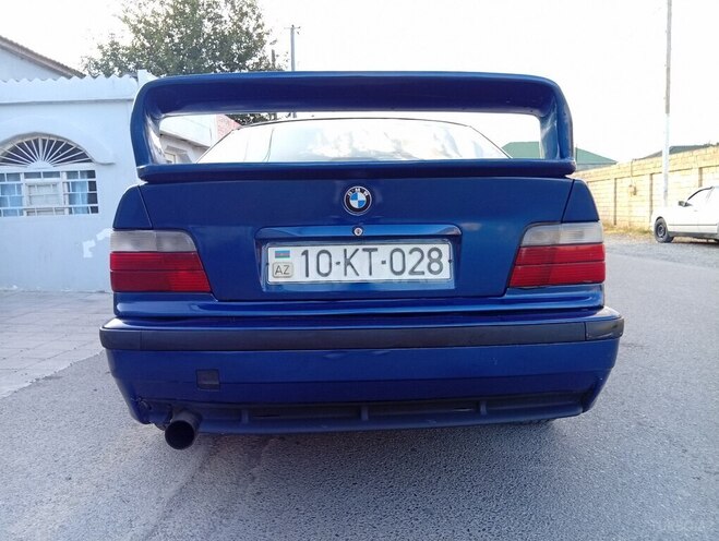 BMW 320 1998, 330,000 km - 2.0 l - Sumqayıt
