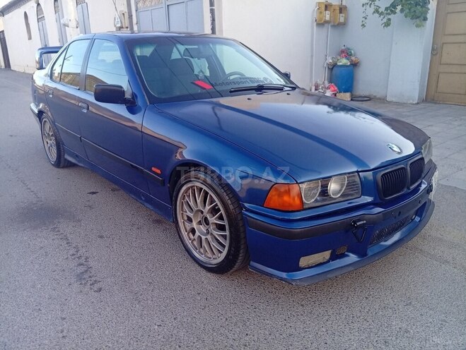 BMW 320 1998, 330,000 km - 2.0 l - Sumqayıt