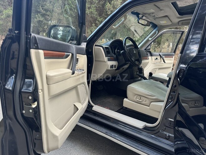 Mitsubishi Pajero 2008, 3,800,000 km - 3.0 л - Sumqayıt