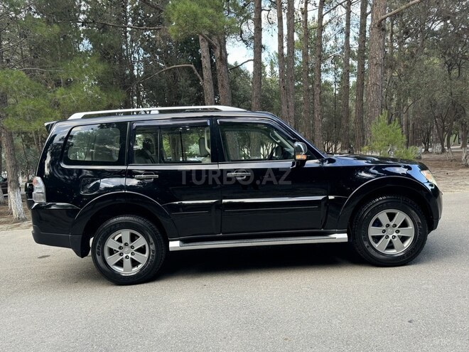 Mitsubishi Pajero 2008, 3,800,000 km - 3.0 л - Sumqayıt