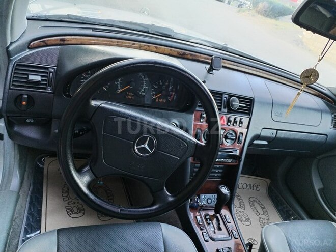 Mercedes C 230 2000, 223,000 km - 2.3 l - Bərdə