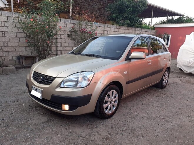 Kia Rio 2005, 230,000 km - 1.4 l - Biləsuvar
