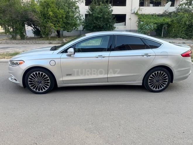 Ford Fusion (North America) 2017, 193,000 km - 2.0 l - Gəncə