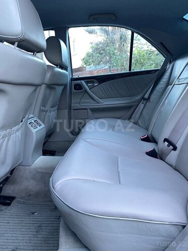 Mercedes E 200 2000, 287,300 km - 2.0 l - Bakı