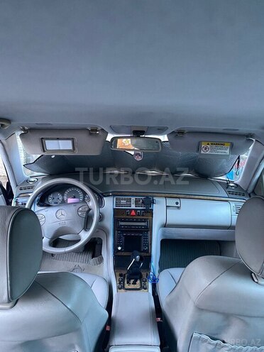 Mercedes E 200 2000, 287,300 km - 2.0 l - Bakı