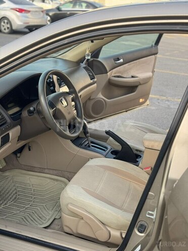 Honda Accord-5