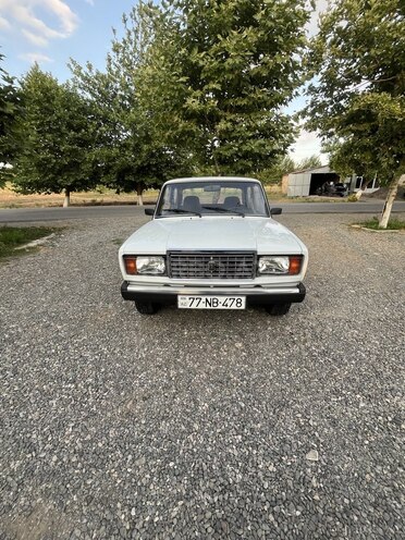 LADA (VAZ) 2107-13