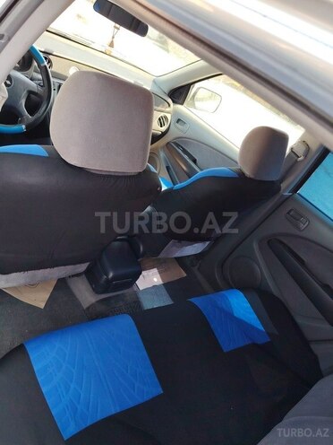 Mitsubishi Airtrek 2002, 300,000 km - 2.0 л - Bakı