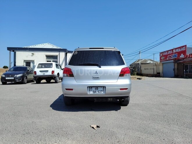 Mitsubishi Airtrek 2002, 300,000 km - 2.0 л - Bakı