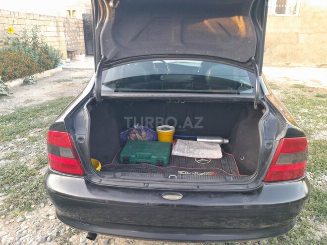 Opel Vectra 1996, 236,802 km - 1.8 l - Şirvan