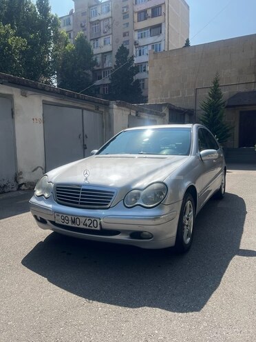 Mercedes C 200 2001, 290,000 km - 2.0 l - Bakı