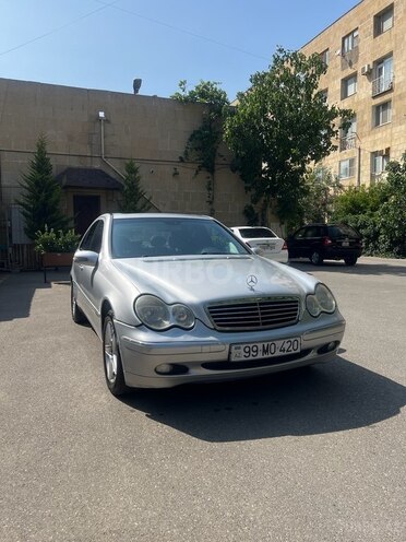 Mercedes C 200 2001, 290,000 km - 2.0 l - Bakı