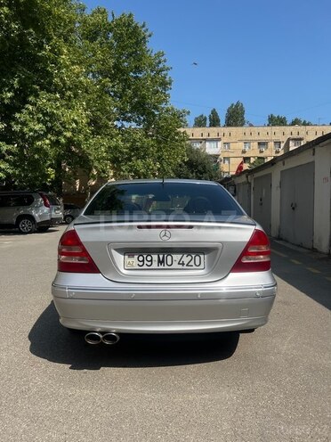 Mercedes C 200 2001, 290,000 km - 2.0 l - Bakı