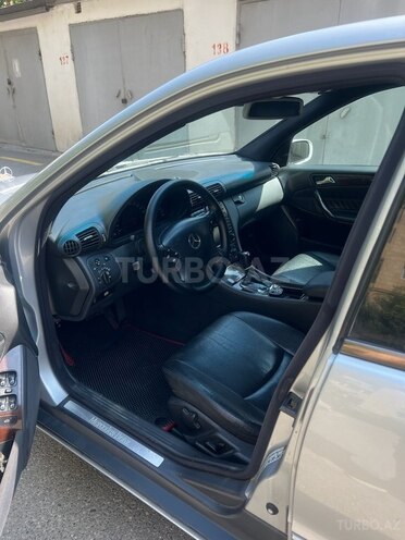Mercedes C 200 2001, 290,000 km - 2.0 l - Bakı