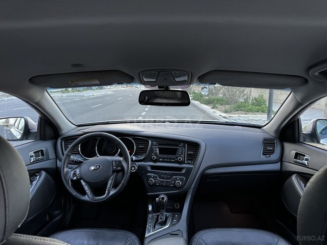 Kia K5-7