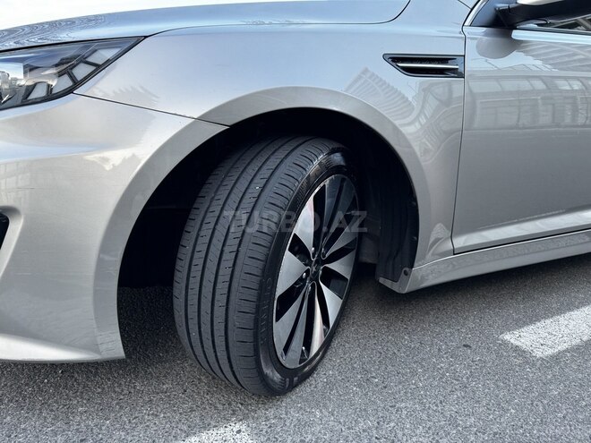 Kia K5-6