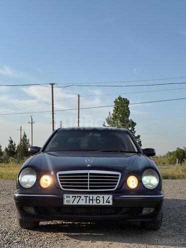 Mercedes E 270 1999, 288,000 km - 2.7 л - İmişli