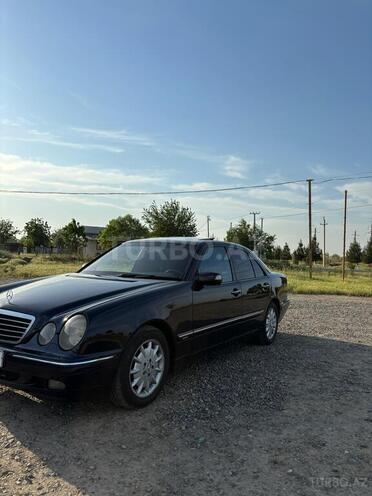 Mercedes E 270 1999, 288,000 km - 2.7 л - İmişli