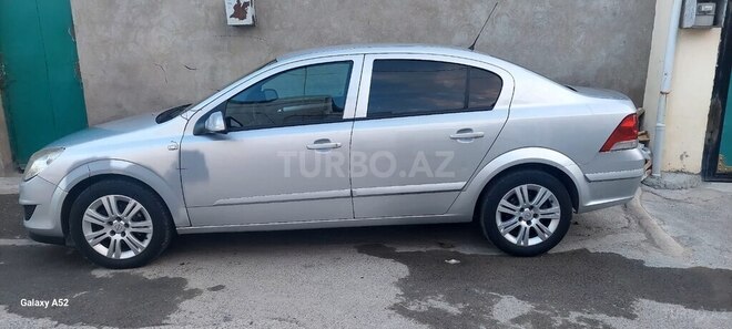 Opel Astra 2008, 333,000 km - 1.3 l - Bakı