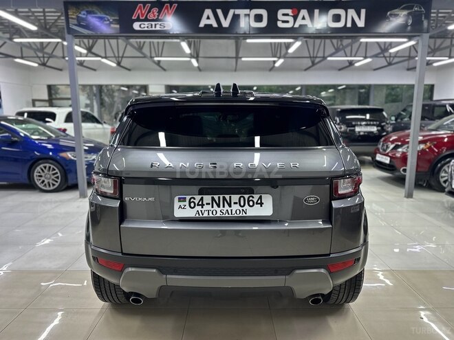 Land Rover RR Evoque-5