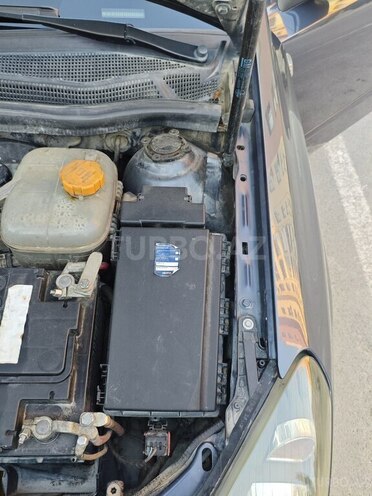 Opel Astra 2006, 286,000 km - 1.4 l - Mingəçevir