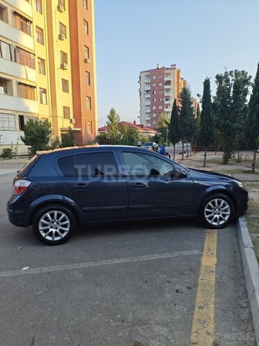 Opel Astra 2006, 286,000 km - 1.4 l - Mingəçevir